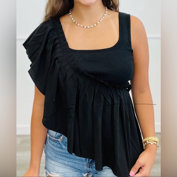 Black Ruffled One-Shoulder Top - Picture 2 of 4